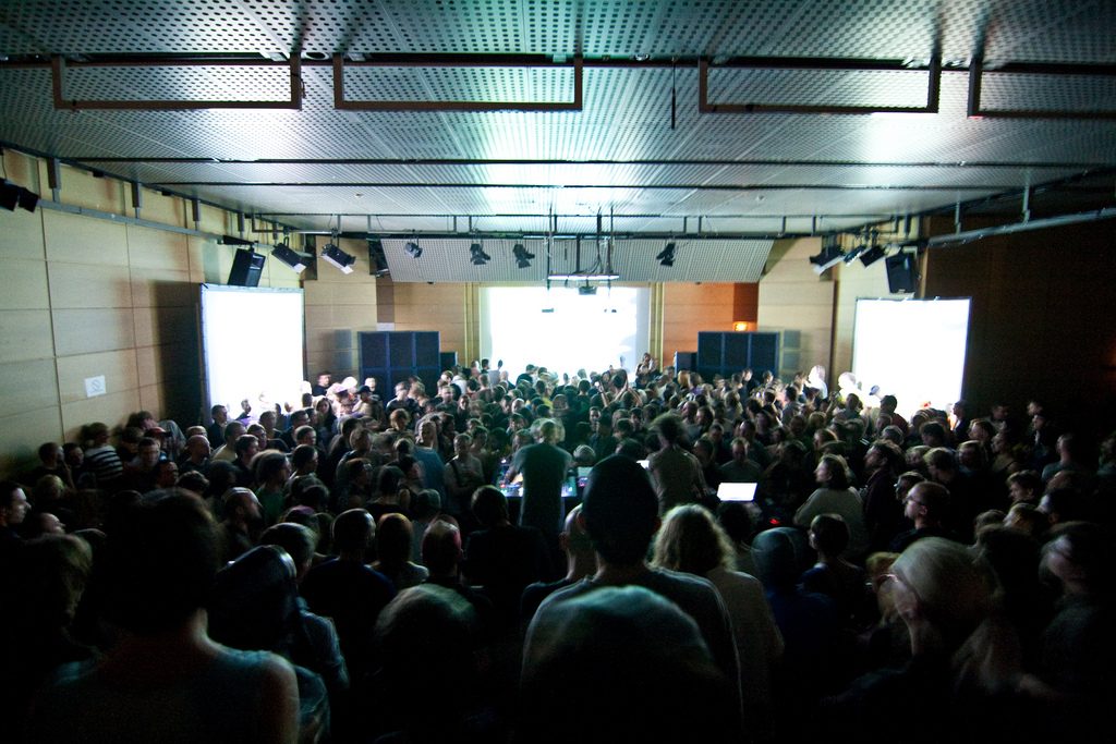 Obsługa techniczna festiwalu - scena i oświetlenie