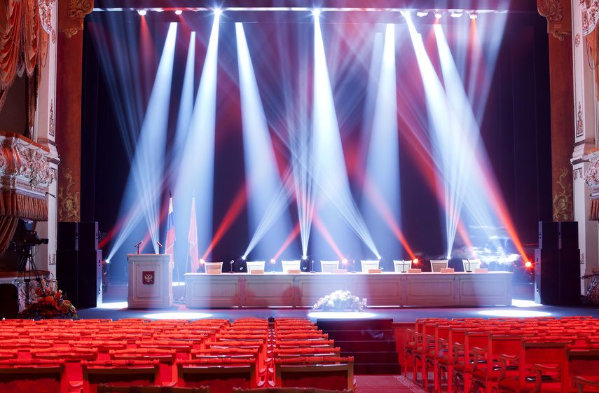 Realizacja techniczna spektaklu teatralnego